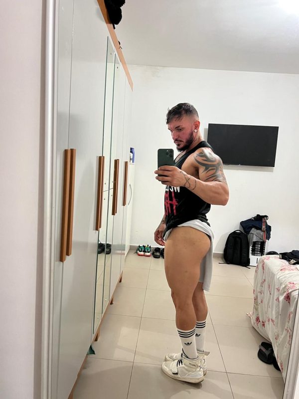 Bruno Pau Grosso 42