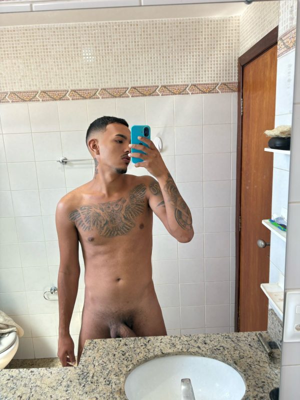 Yuri Castro 11