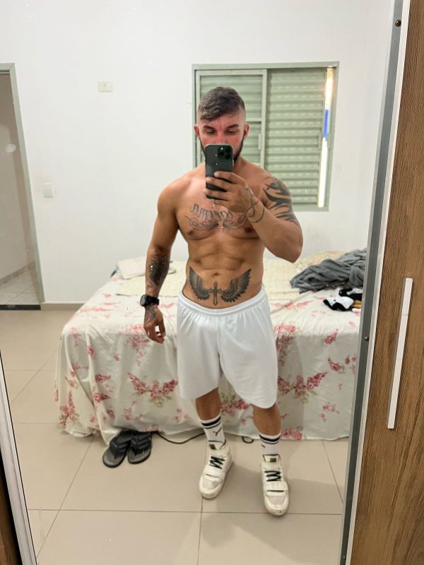 Bruno Pau Grosso 22