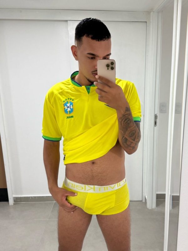 Yuri Castro 10