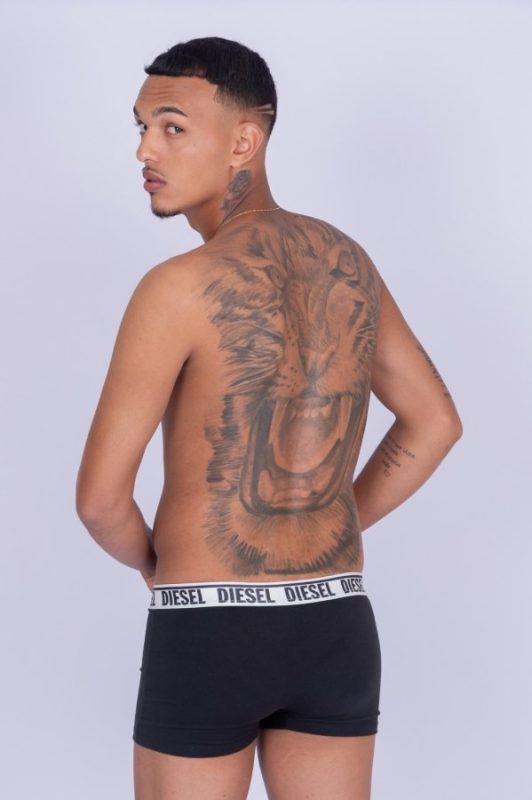 Yuri Castro 28