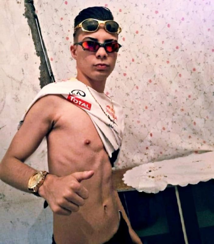 Renan Lovatelly - Sem Local 26