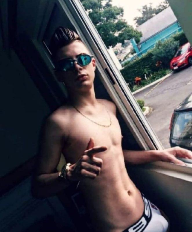Renan Lovatelly - Sem Local 30