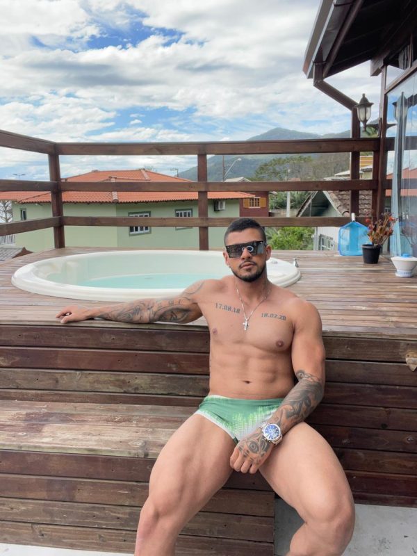 Igor Gomes 1