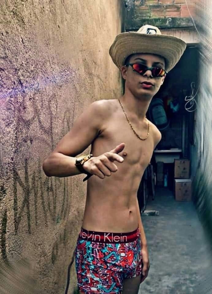 Renan Lovatelly - Sem Local 20