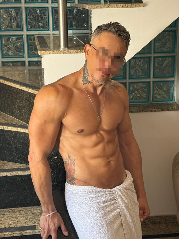 Enrique Massoterapia 14