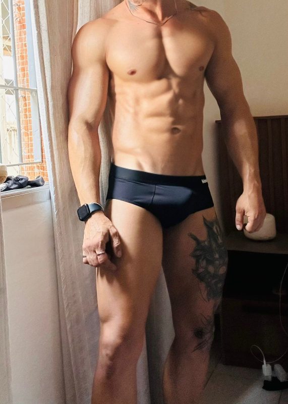 Enrique Massoterapia 10