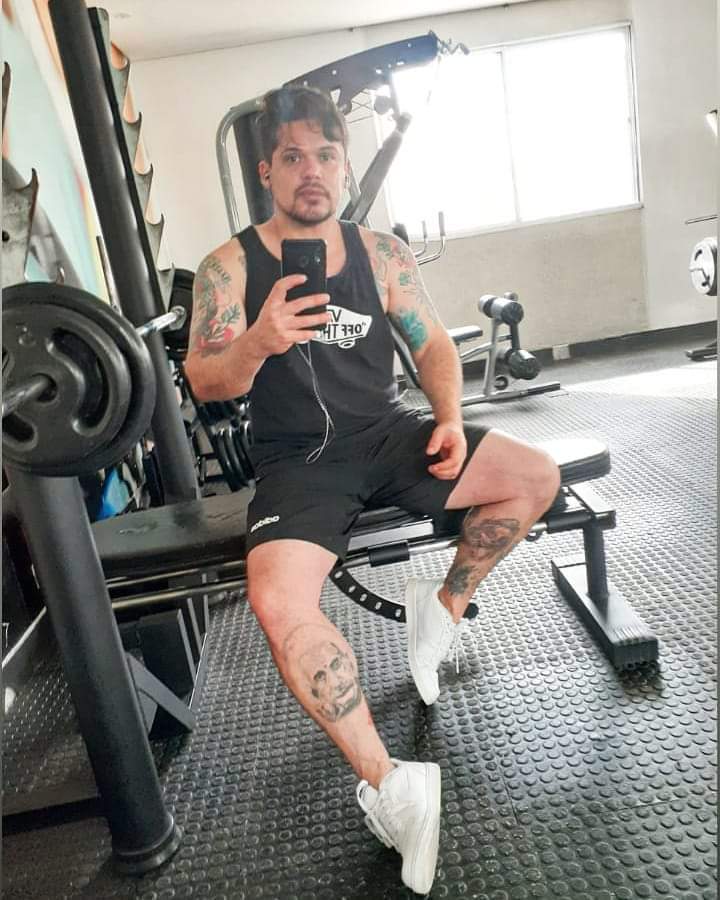 Alex Poison 7
