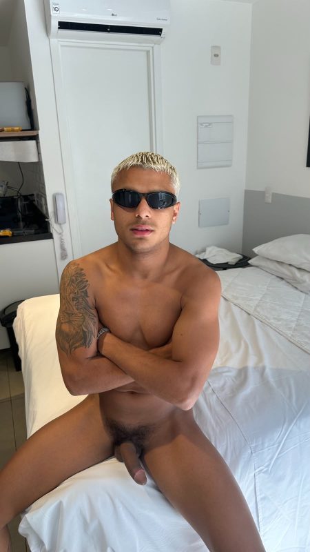 Daniel Felipe 20