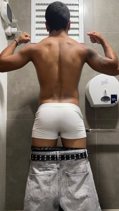 Daniel Felipe 19