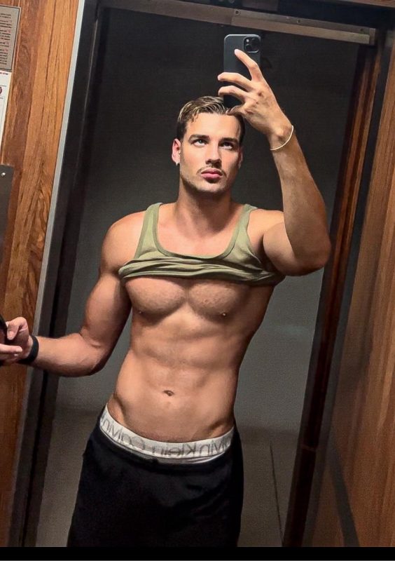 Zack Ferrari 7