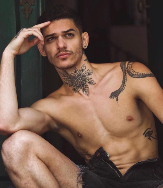 Adrian Magalhães 6