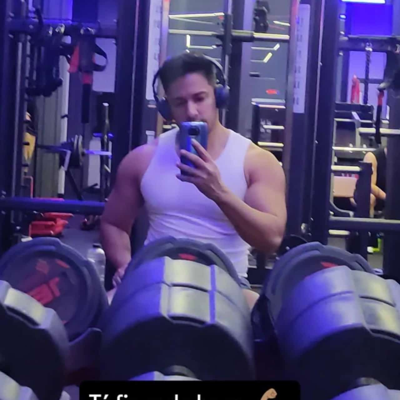 Carlos Kurta 21