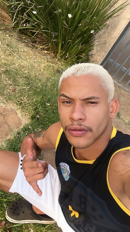 Leo Putão 49