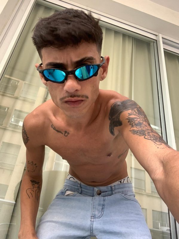 Michael Castro 6