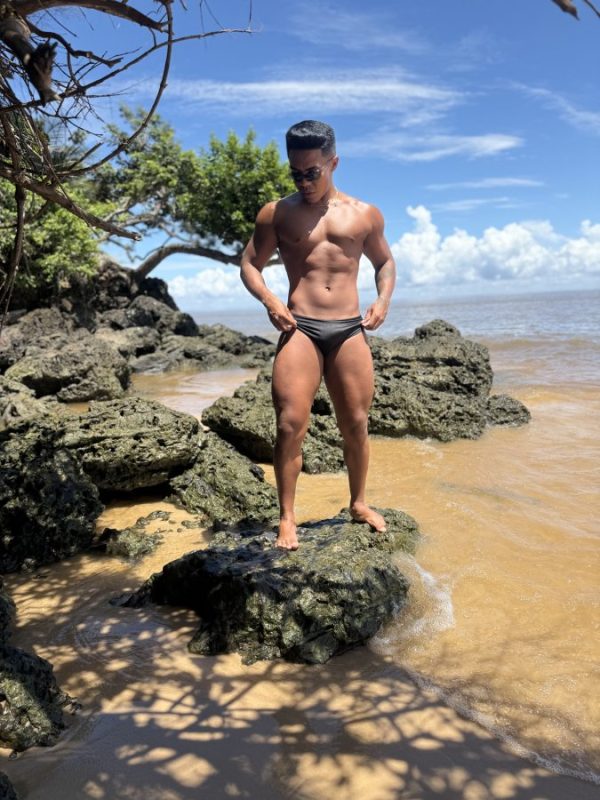 Pietro Castro 30