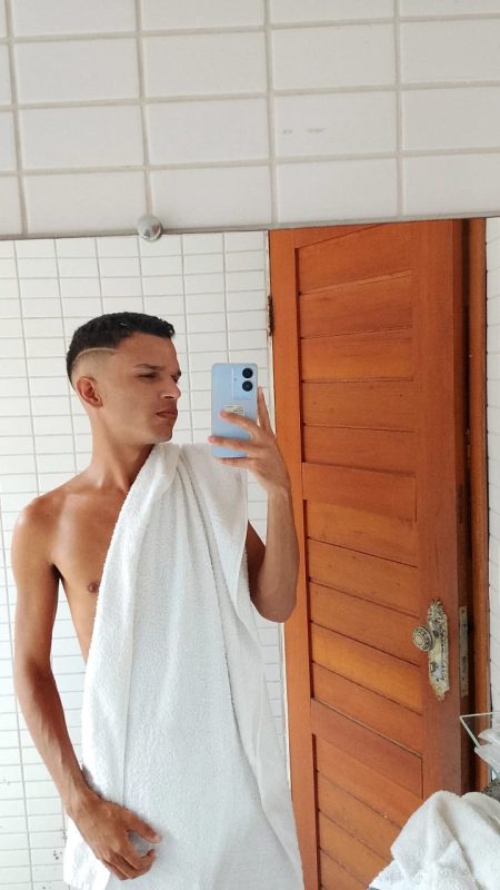 Lucas Santana - Sem Local 11