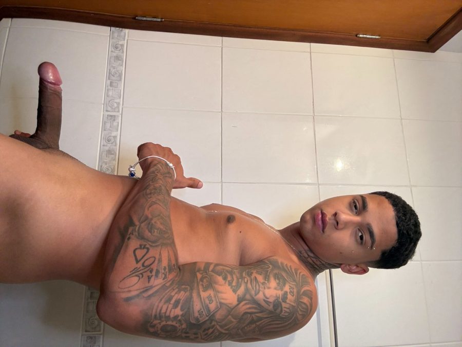 Alex Dotado