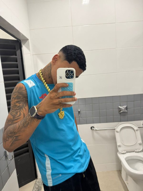 Alex Dotado 25