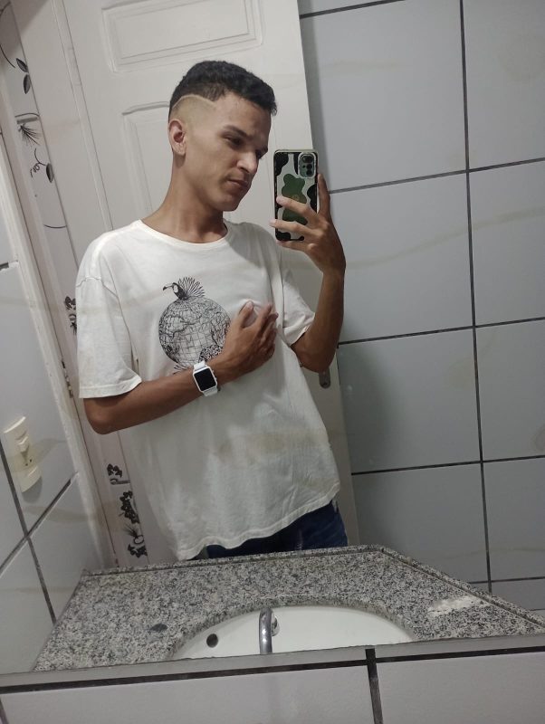 Lucas Santana - Sem Local 16