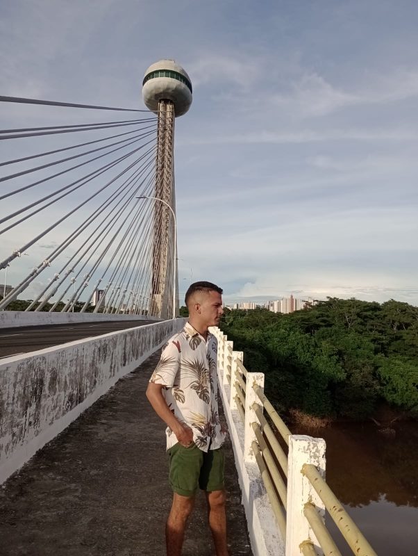 Lucas Santana - Sem Local 19