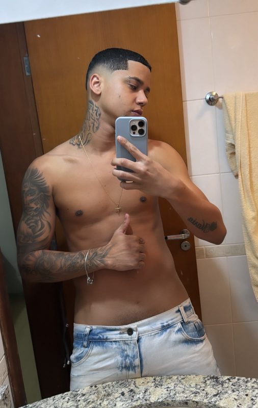 Alex Dotado 8