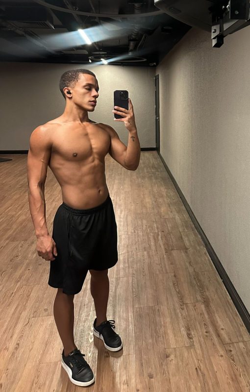 Igor Moura 19