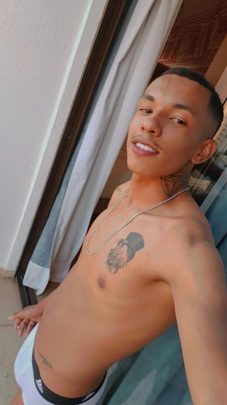 Artur Novinho 28