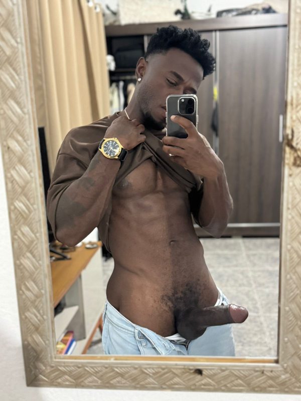 Plínio Brito 32