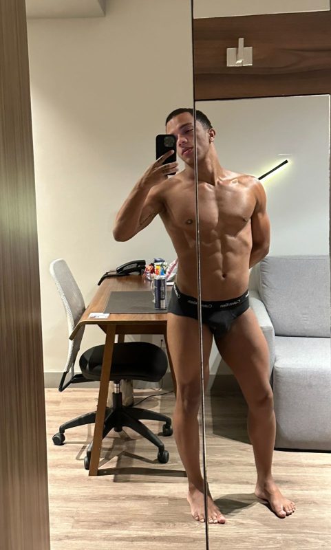 Igor Moura 23