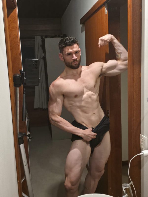 Maxwell Stone 9