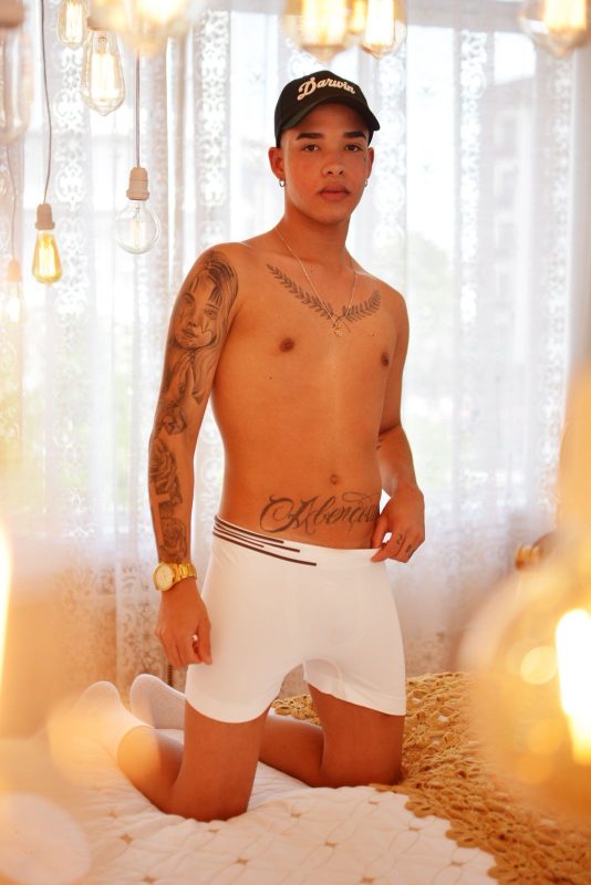Novinho Gostoso 16