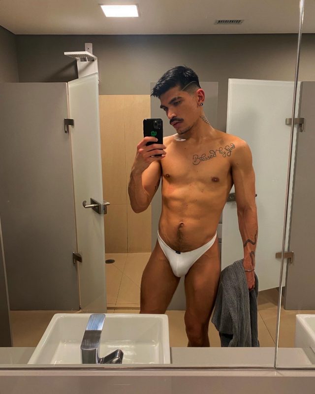 Diego Oliveira 8