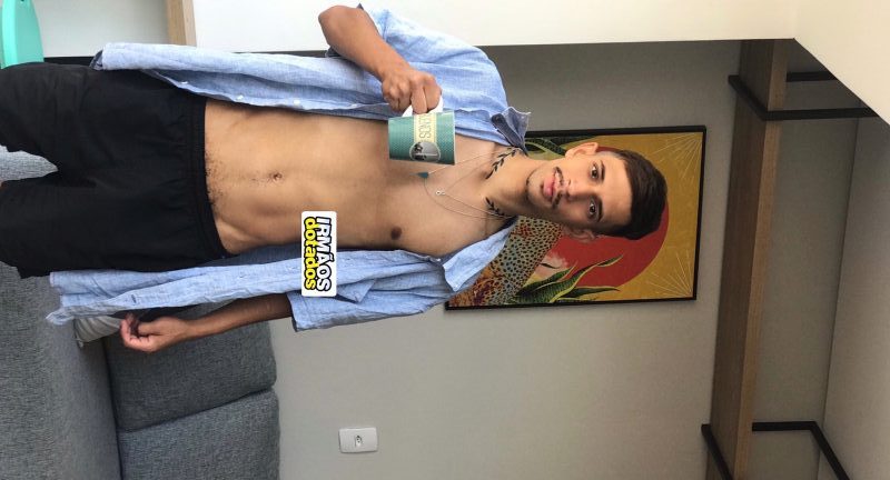 Rafael Karvassi 12