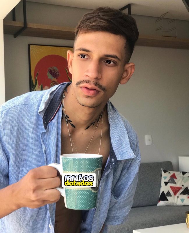 Rafael Karvassi 20