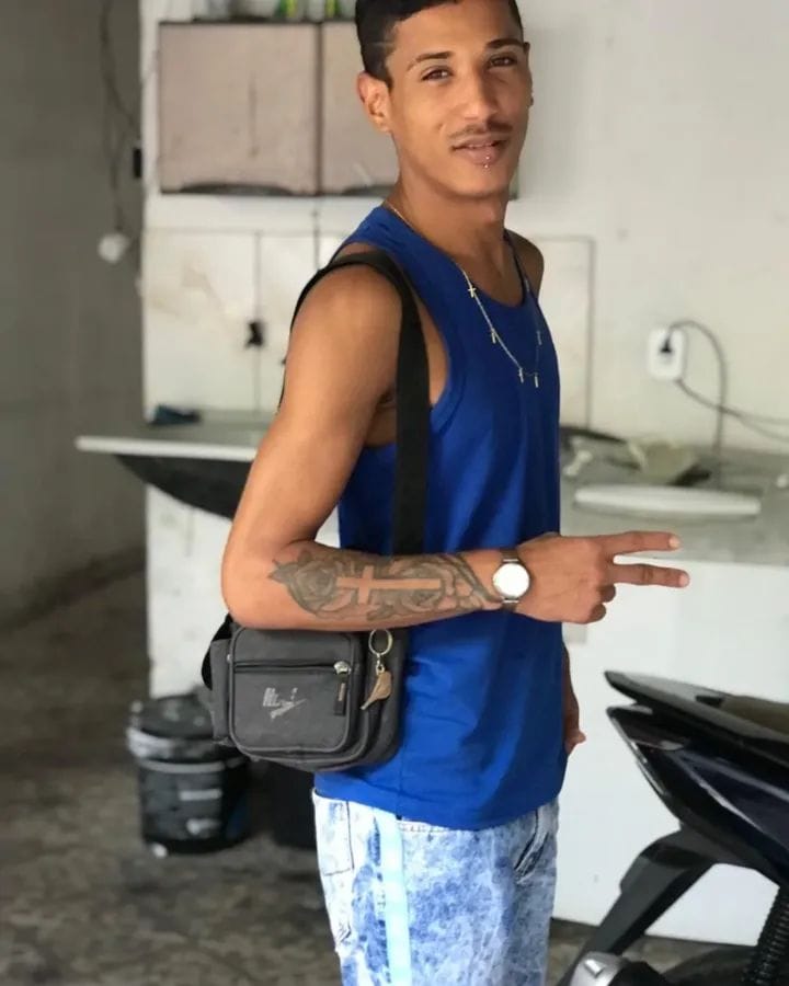 Arthur Coutinho 7