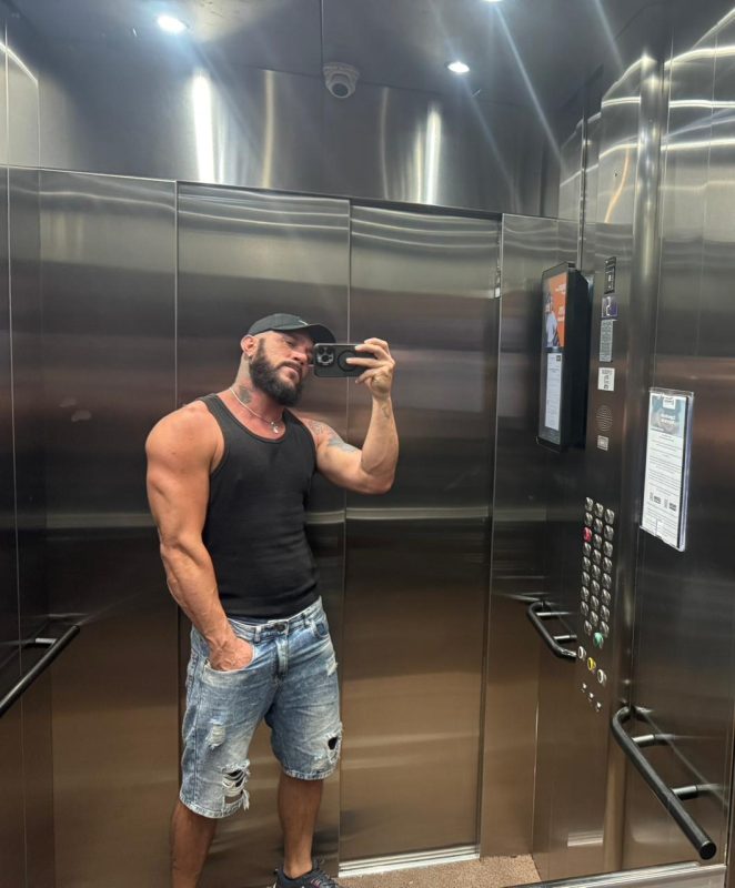 Jhonny Henrique 15