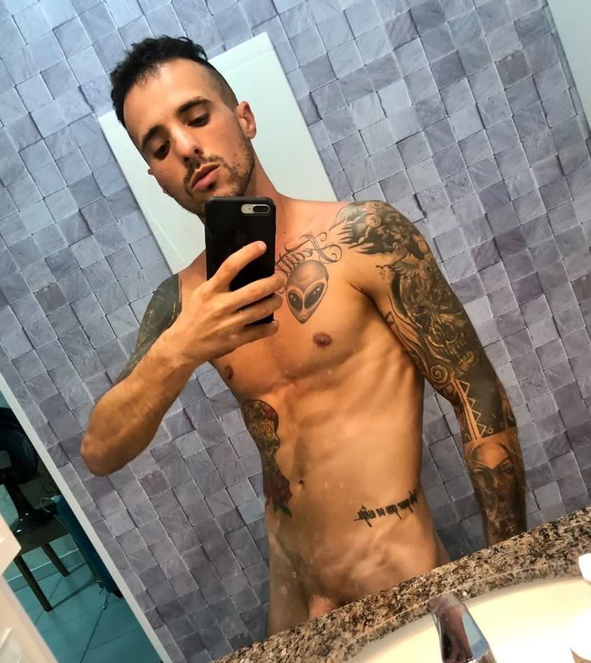 Garoto de Programa e Acompanhante Masculino Laguna ⋆ Garoto Com Local