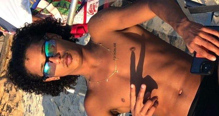 Arthur Coutinho 13