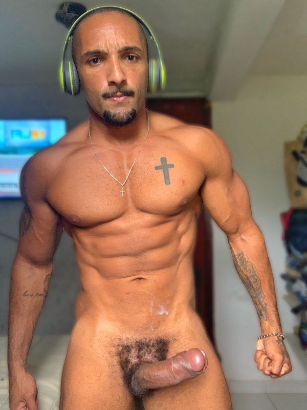 Carlos Moreno 10