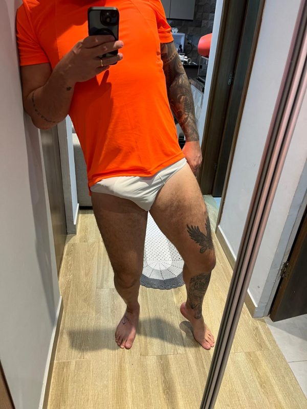 Mr Oliver 18