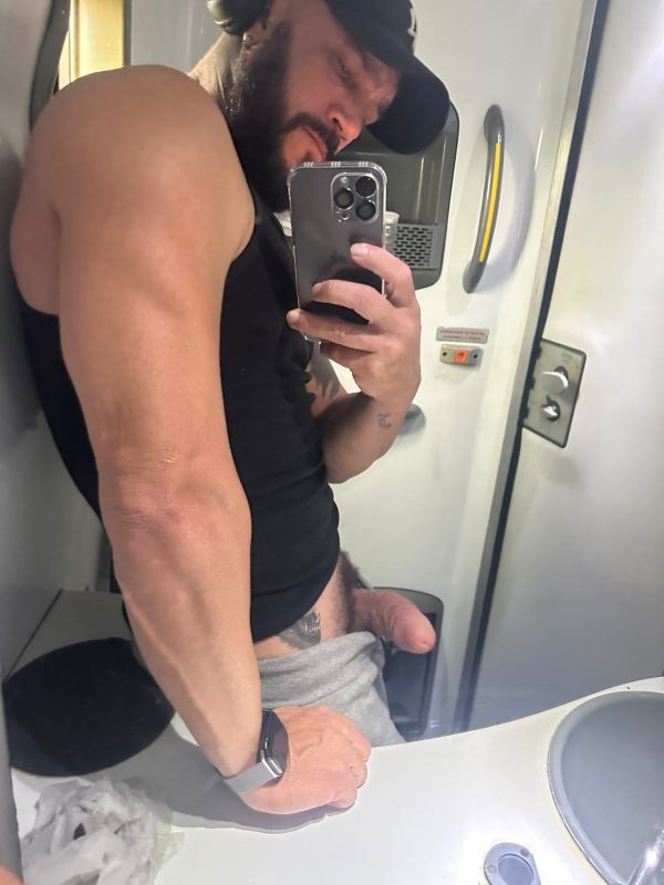 Jhonny Henrique 3