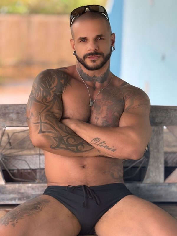 Garoto Tântrico 15