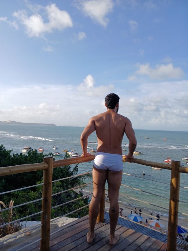 Victor Ferraz 12