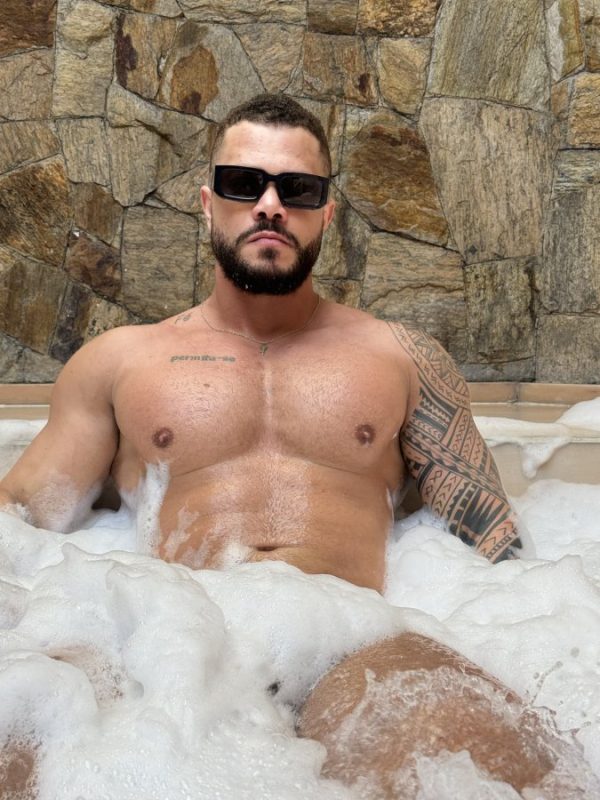 Arthur Brandão 1