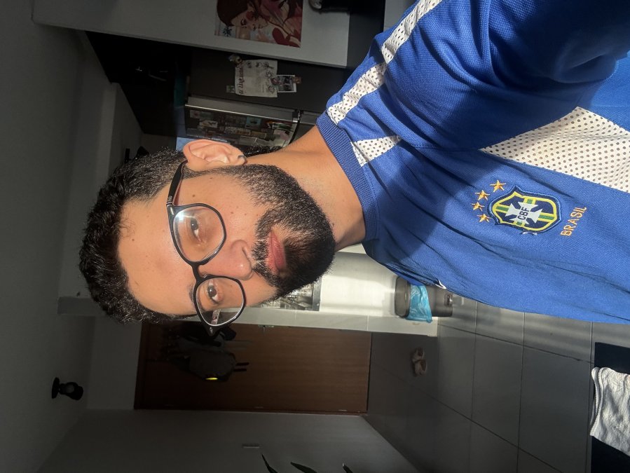 Victor Ferraz 4