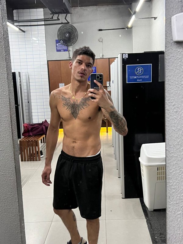 Alessandro Passos 27