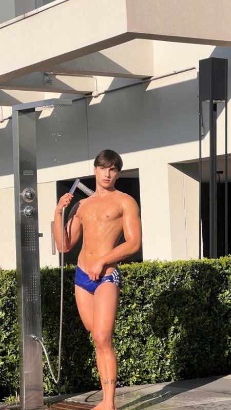 Ariel Rezende 26