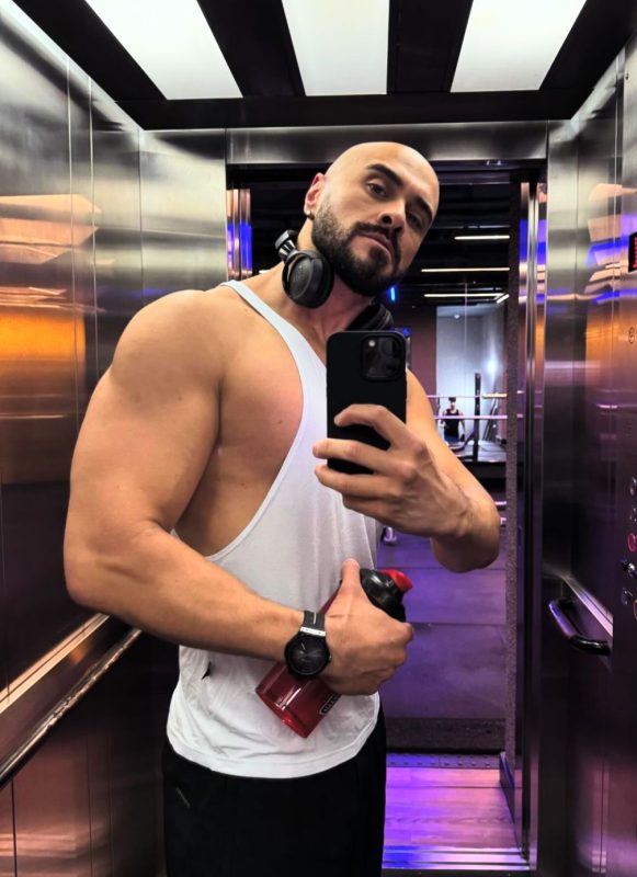 Léo Massagista 17