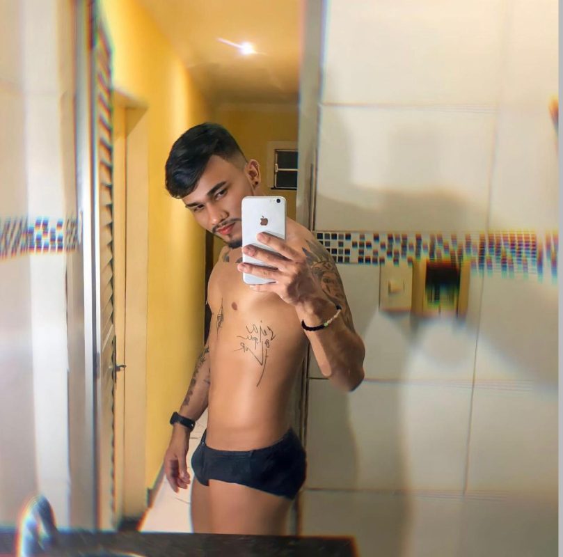 Andrew Almeida 2